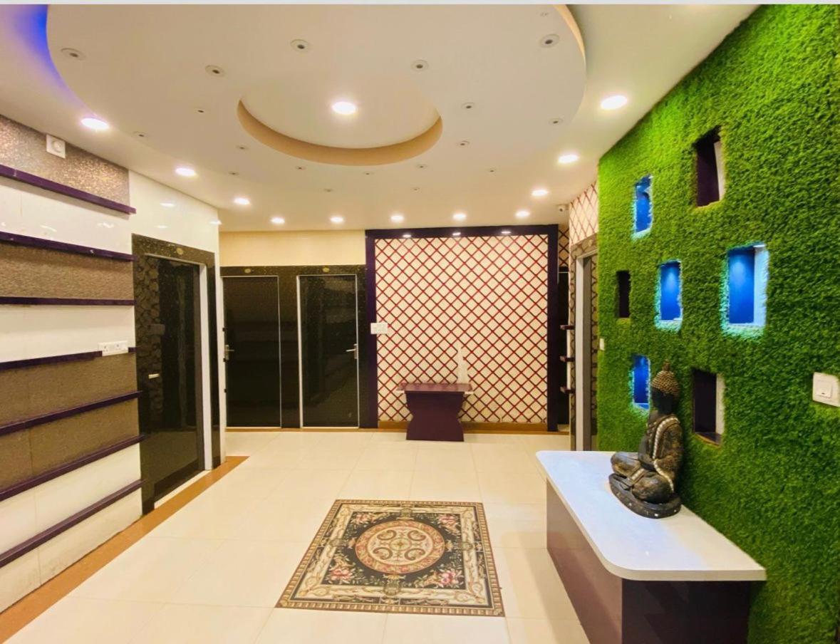 Basant Vihar International Hotel Gaya Luaran gambar